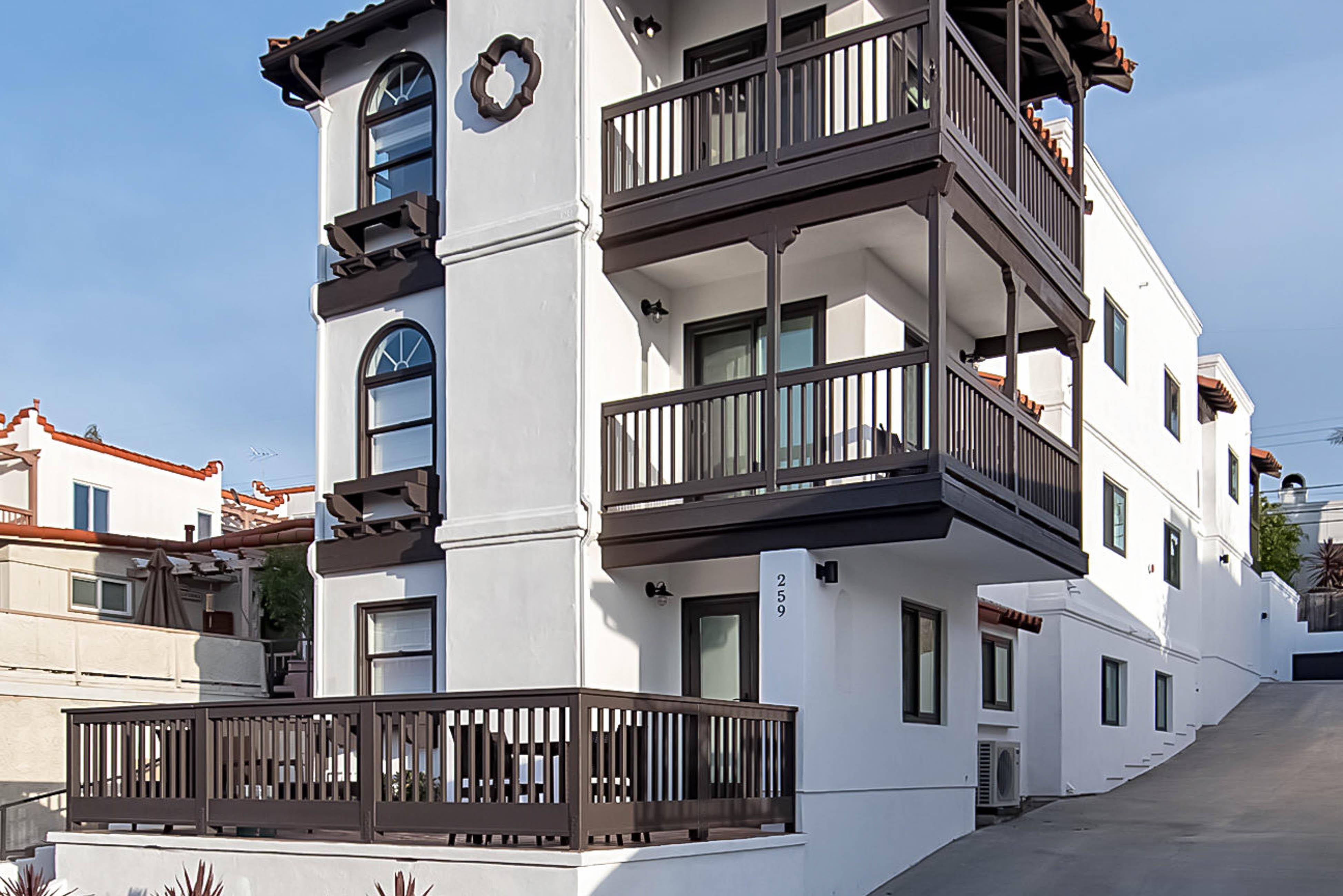Laguna Beach Home 977373