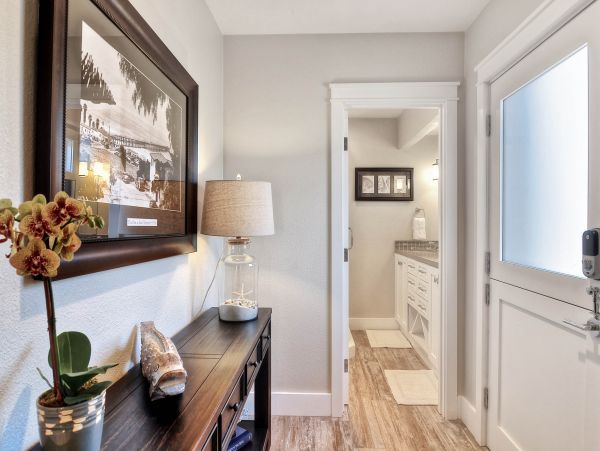 Laguna Beach Home 977375