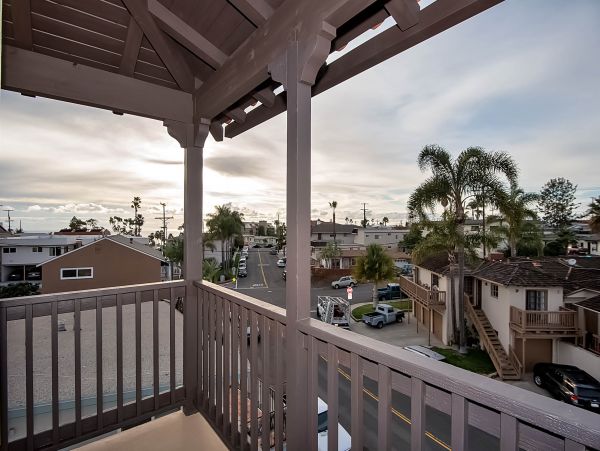 Laguna Beach Home 977377