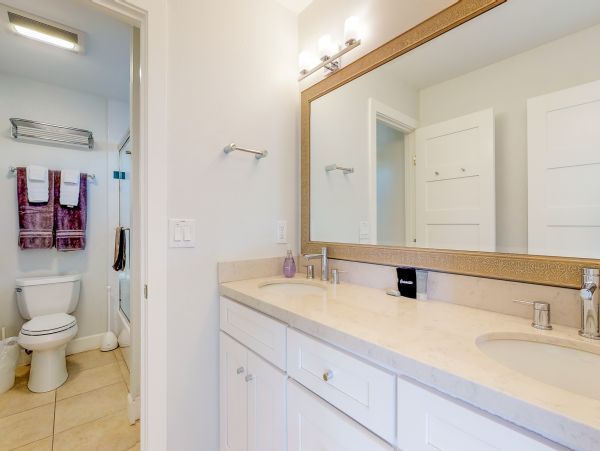 Laguna Beach Home 977377