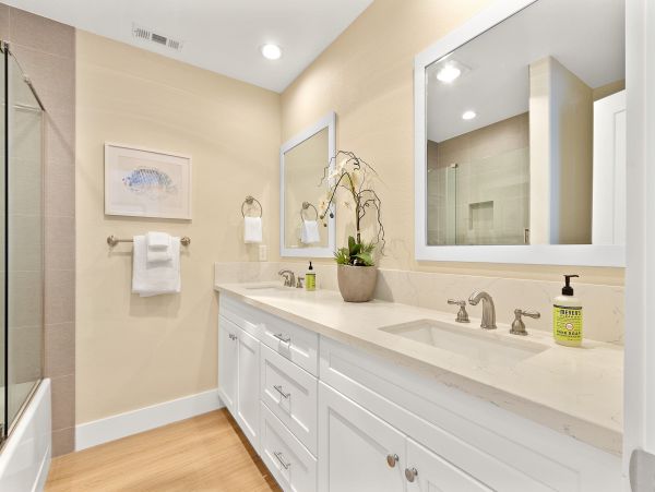 Laguna Beach Home 977382