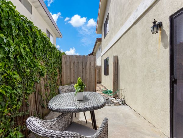 Laguna Beach Home 977382