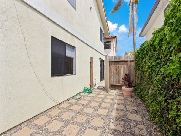 Laguna Beach Home 977382