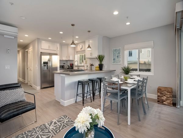 Laguna Beach Home 977383