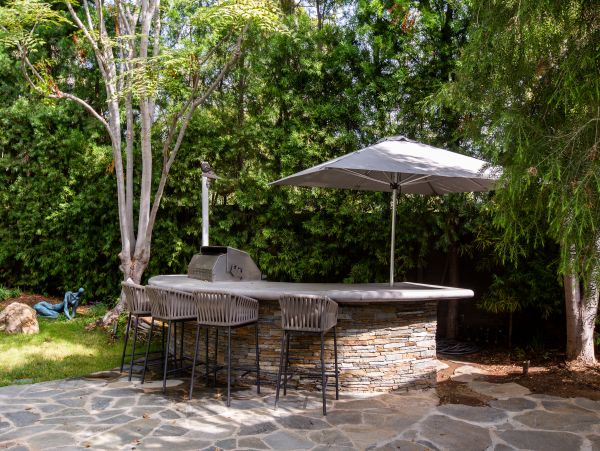 Beautiful 4 Bedroom Fun Home with Private Pool & Hot Tub