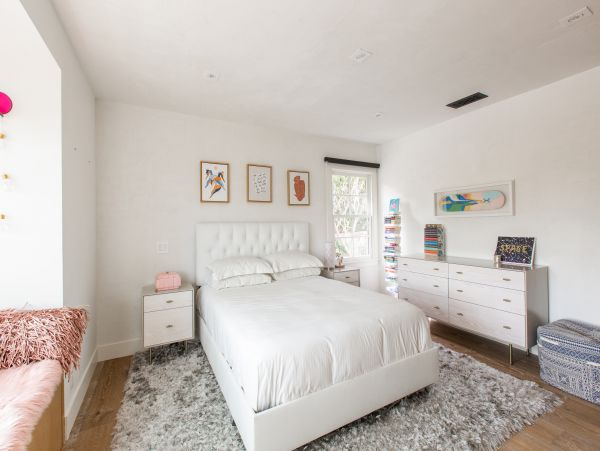Beautiful 4 Bedroom Fun Home with Private Pool & Hot Tub