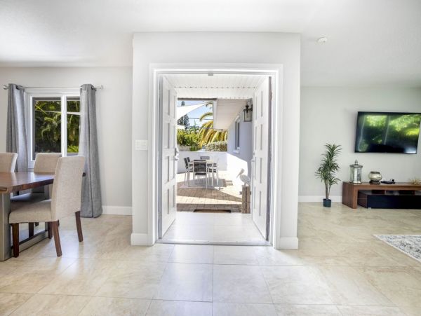 Siesta Key Vacation Home Three Bedroom Short Walk To Beach