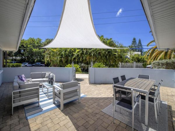 Siesta Key Vacation Home Three Bedroom Short Walk To Beach