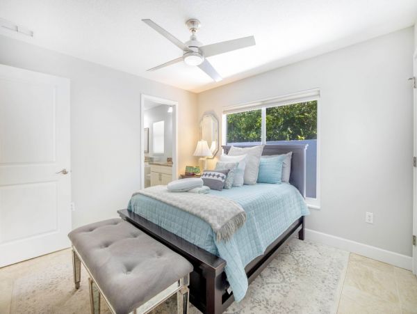 Siesta Key Vacation Home Three Bedroom Short Walk To Beach