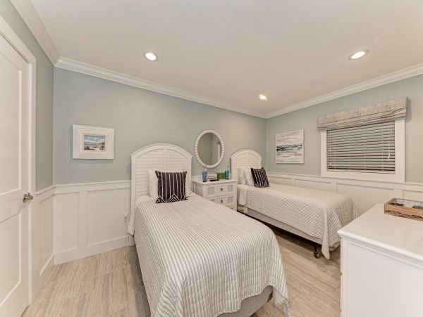 Two Bedroom Cozy Rental Condo in Holmes Beach