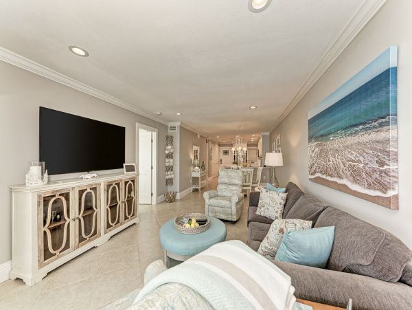 Two Bedroom Cozy Rental Condo in Holmes Beach