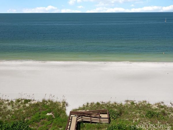 Beachfront Bliss on Marco Island - Stunning Views & Resort Amenities