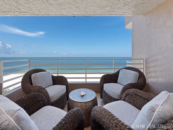 Beachfront Bliss on Marco Island - Stunning Views & Resort Amenities