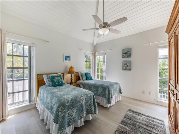 Boca Grande Vacation Home 4 Bedrooms with Private Pool