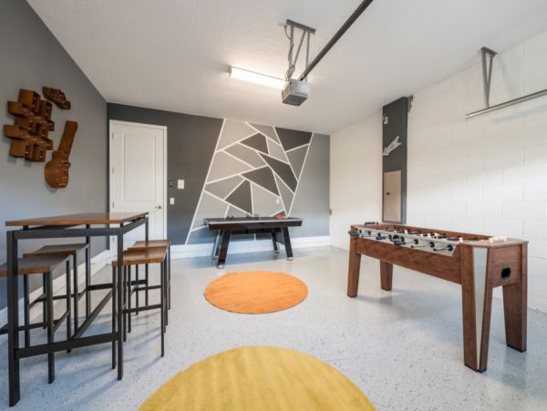 Luxury Family-Friendly Home Near Disney