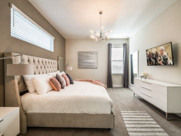 Luxury Family-Friendly Home Near Disney