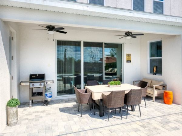 Luxury Family-Friendly Home Near Disney