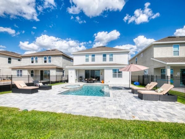 Luxury Family-Friendly Home Near Disney