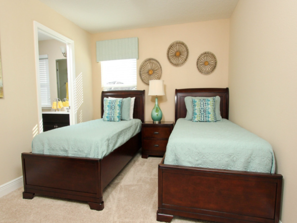Luxury 5 Bedroom Private Pool near Disney