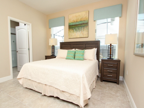 Luxury 5 Bedroom Private Pool near Disney