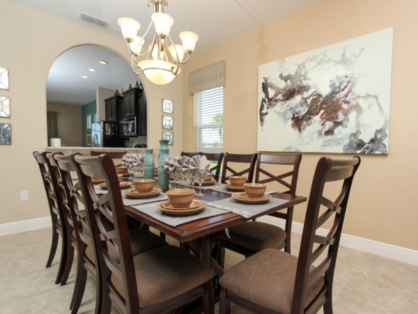 Luxury 5 Bedroom Private Pool near Disney
