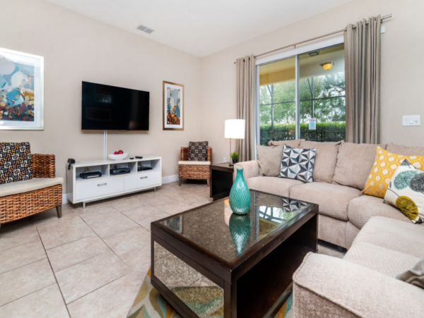 Luxury 5 Bedroom Private Pool near Disney