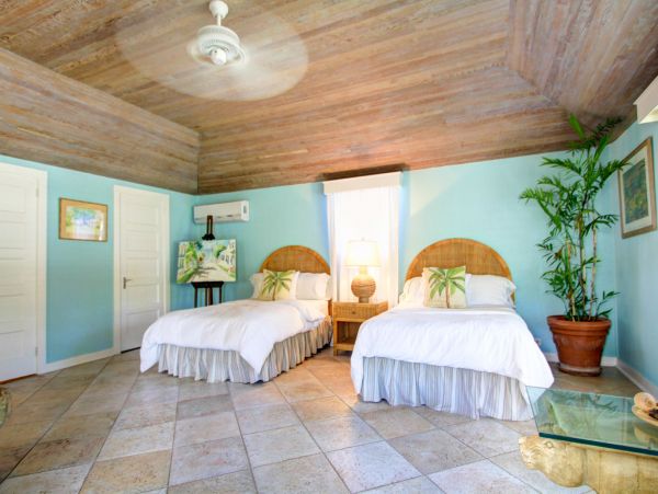 Bahamas Home 977789