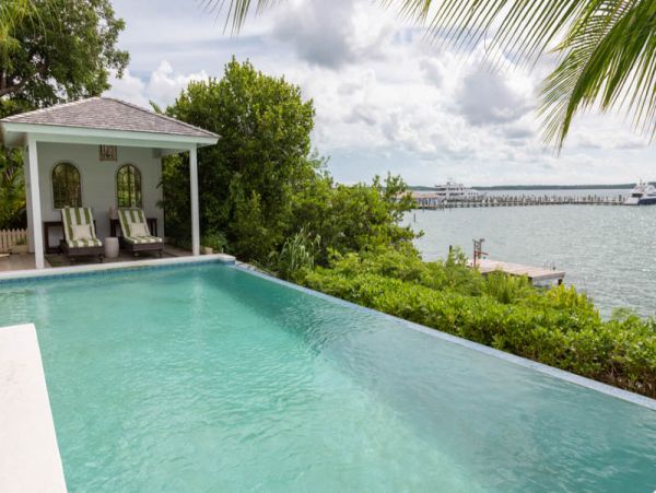Bahamas Home 977793