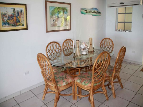 Bahamas Home 977794