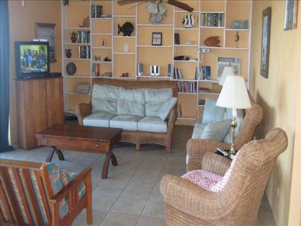 Bahamas Home 977795