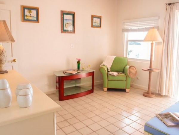 Bahamas Home 977796