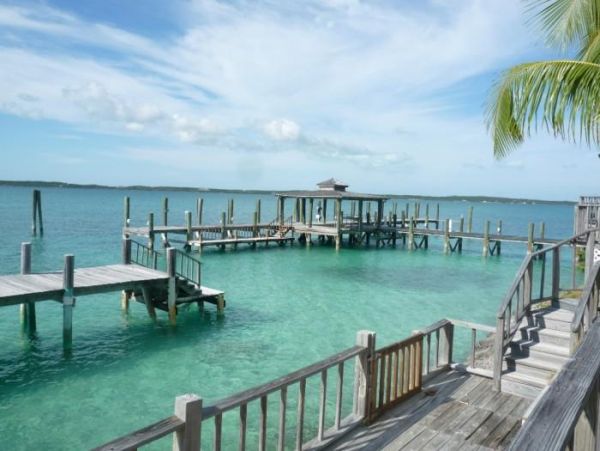 Bahamas Home 977796