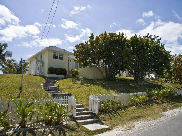Bahamas Home 977804