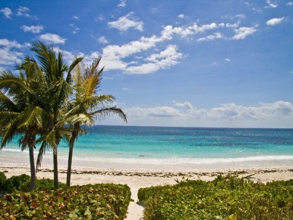 Bahamas Home 977804