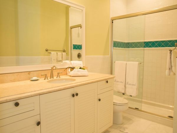 Bahamas Home 977806