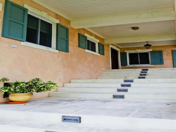 Bahamas Home 977807