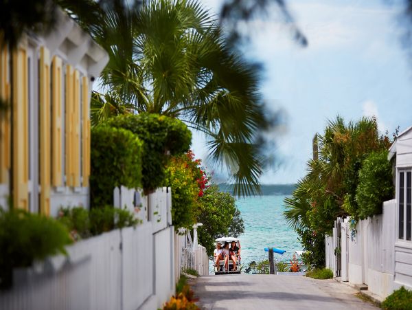 Bahamas Home 977809