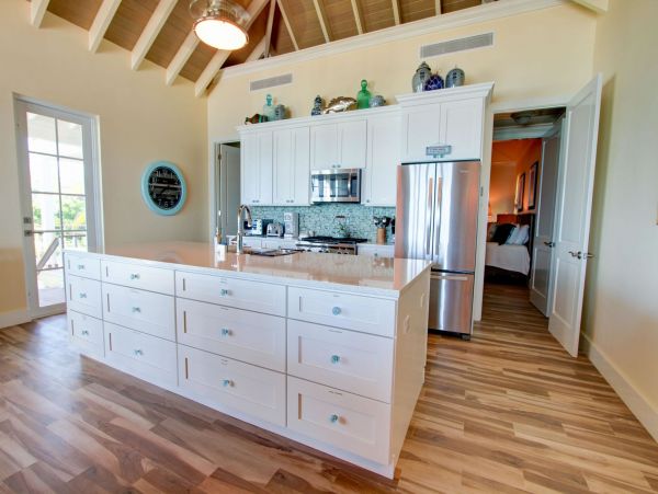 Bahamas Home 977812