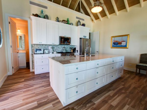 Bahamas Home 977812