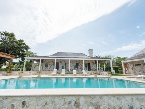 Bahamas Home 977813