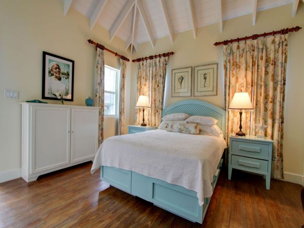 Bahamas Home 977813