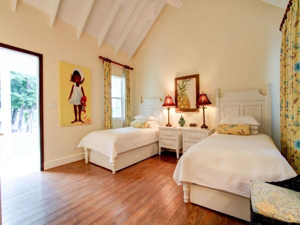 Bahamas Home 977813