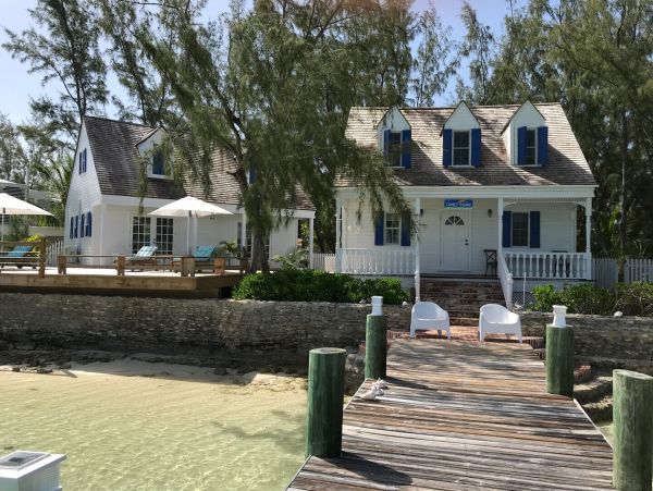 Bahamas Home 977815
