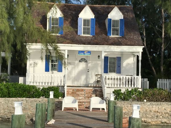 Bahamas Home 977815