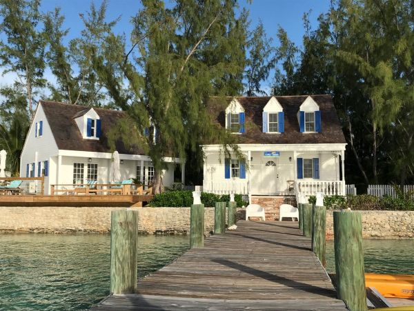Bahamas Home 977815