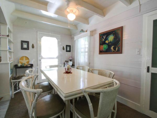 Bahamas Home 977818