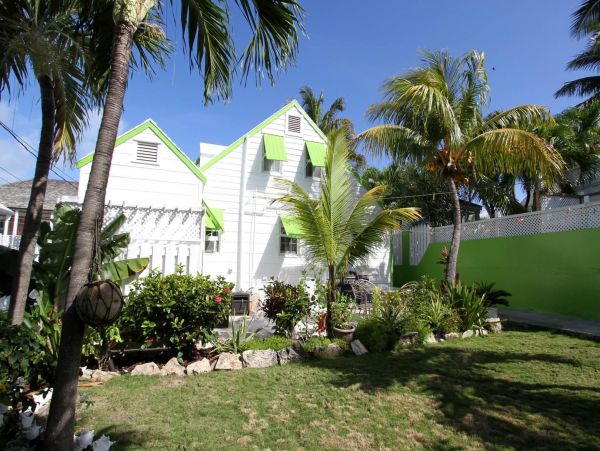 Bahamas Home 977818