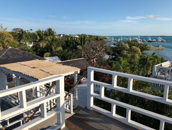 Bahamas Home 977819