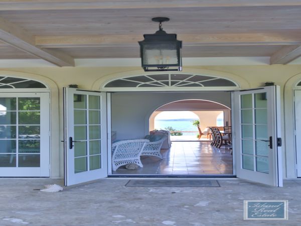 Bahamas Home 977821