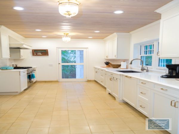 Bahamas Home 977821